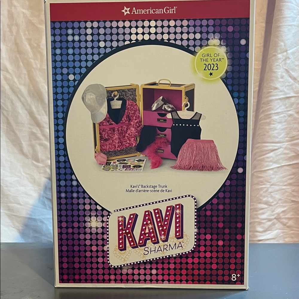 AMERICAN GIRL DOLL KAVI BACKSTAGE TRUNK 2023 Girl Of The Year NEW IN SEALED BOX - Picture 7 of 9